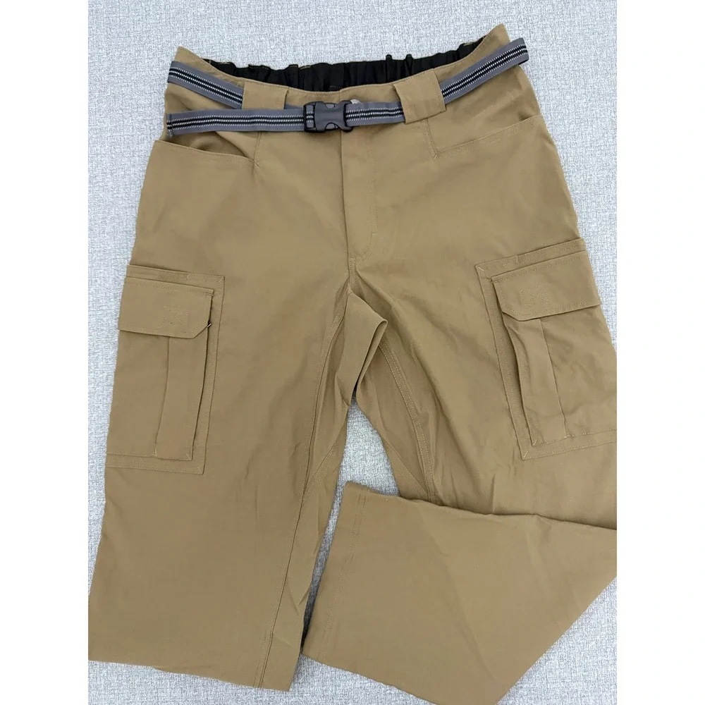 NWOT Duluth Trading Co Mens Tan Nylon Spandex Cargo Pants with Belt LX30